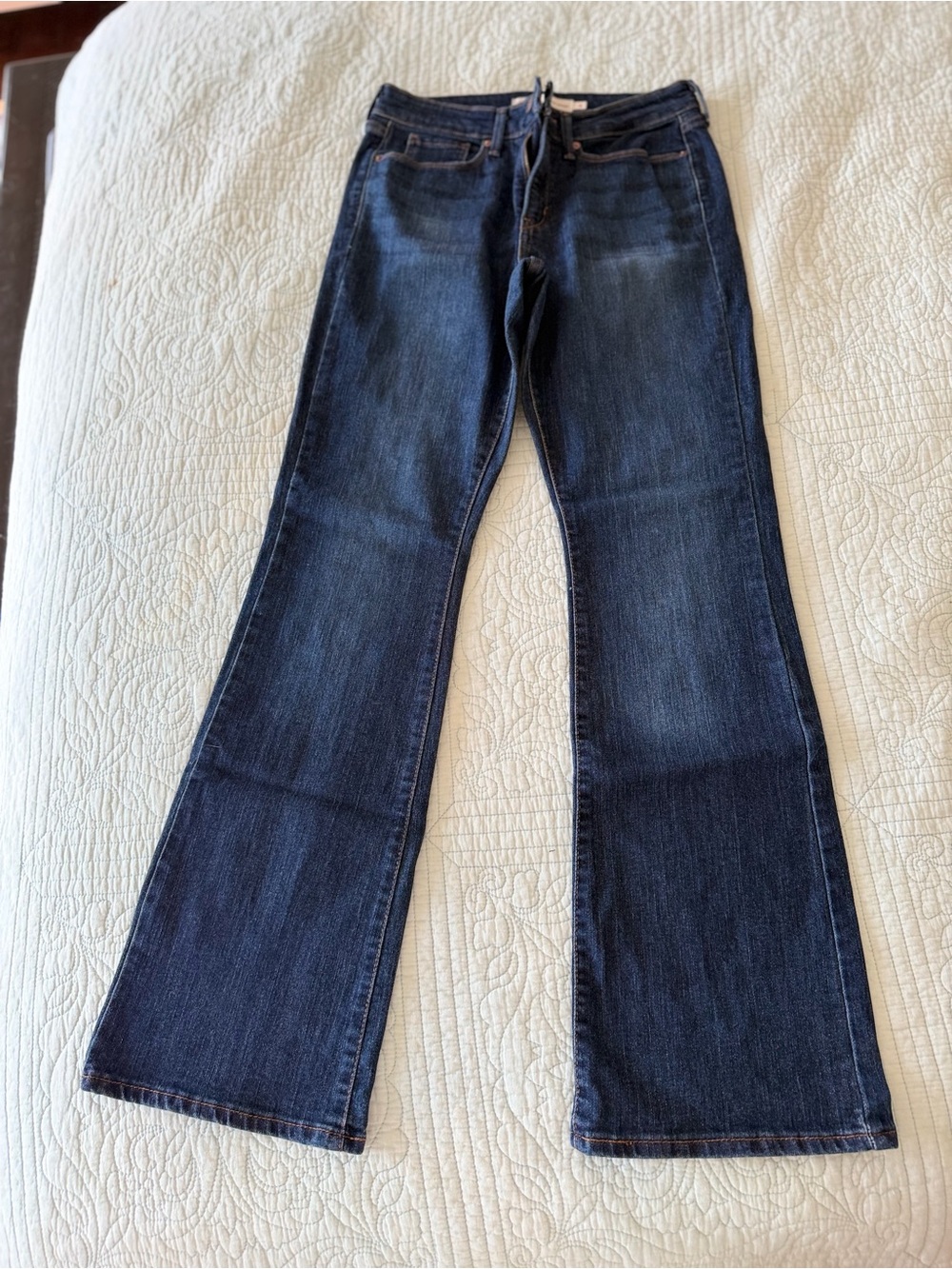 Levi's Dark Indigo Flared Women's Jeans